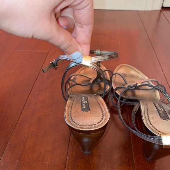 Louis Vuitton Strap Wooden Wedge Sandals size 39 - Picture 6 of 10